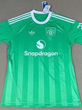 Adidas Manchester United Adult Third Goalkeeper Soccer Jersey. Mens Sz L, JP3055